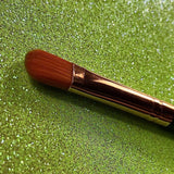 Dual - Ended Medium Buffing and Cut Crease Brush